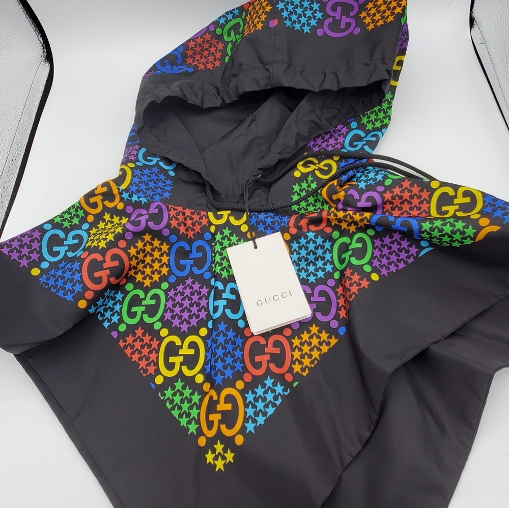Gucci Psychedelic Rain Hood Medium